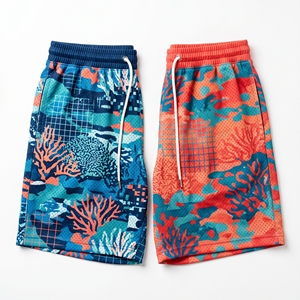 Shorts de malla Mineral Grid |   Pantalones Cortos Deportivos para Gimnasio con Estampado de Textura Sutil en Negro Mate y Gris Carbón - Product Image 6