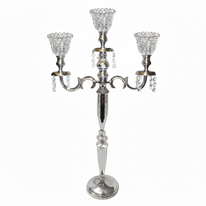 Candelabro de 3 brazos con copa de cristal para decoración de bodas, fiestas navideñas, candelabro decorativo hecho a mano con acabado plateado. - Product Image 1