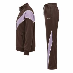 Ensemble de survêtement marron et violet avec veste zippée et pantalon à poches latérales, design sportif pour adultes, idéal pour l'automne - Product Image 3