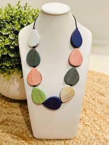 Collar con Colgante de Madera Hecho a Mano, Joyería Geométrica de Resina, Colorida, Estilo Boho para Mujer, Accesorio Personalizado para Fiesta - Product Image 4