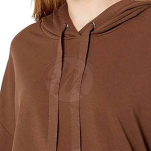 เสื้อครอปท็อปฮู้ดดี้ผู้หญิง สไตล์ใหม่ยอดนิยม รับสั่งตัดตามไซส์ เสื้อครอปท็อปฮู้ดดี้คุณภาพดีที่สุด ผลิตในปากีสถาน - Product Image 5