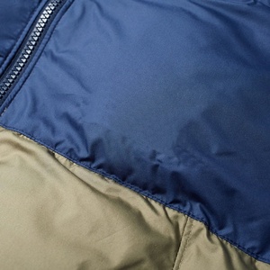 Wholesale Custom Men Winter Two-Tone Hooded Puffer Jacket Windproof Quilted <b>Bubble</b> <b>Coat</b> Thick Warm Outdoor Padded Down Jacket - Product Image 4