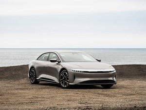 Mejor Oferta: Lucid Air Sapphire, Sedán de Lujo, Gran Rendimiento Eléctrico, Conducción Suave, Interior Premium, Tecnología Inteligente, Plástico OEM - Product Image 5