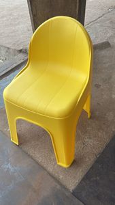 Tabouret Anax MONTY avec dossier en plastique, chaise empilable en PP, siège coulissant, ottoman portable pour la maison, l'école, le bureau, l'hôtel - Product Image 5