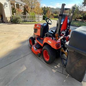 Tracteur de jardin 4x4 en gros avec système de coupe haute vitesse et structure de châssis durable - Product Image 6