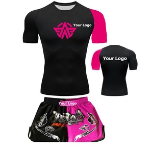Ensemble de boxe personnalisé avec logo, short et maillot MMA noir et rose, polyester respirant, unisexe, toutes saisons - Product Image 1
