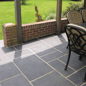 แผ่นหินปูนดำเกรดพรีเมียม GROCON – ผิวแบบ Split Finish สำหรับพื้นที่กลางแจ้งที่สวยงาม - Product Image 3