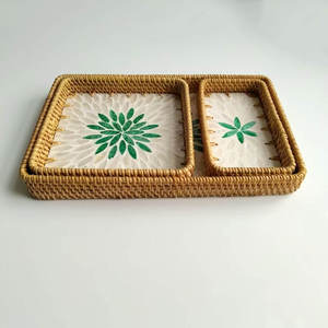 Bandeja de Servir Multifuncional de Ratán con Diseño Europeo y Decoración de Madreperla para Cocina y Sala de Estar - Product Image 1