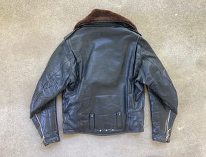 2026 New High Quality Mens Genuine Winter Warm Thick Sheepskin Lamb Fur Long Shearling Leather Jacket With Fur Design Jacket Man - Product Image 2