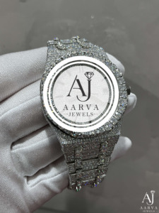 AARVA JEWELS นาฬิกาเพชรหรูหราสง่างามสำหรับผู้ชาย 42 มม. สแตนเลสสตีลทรงกลม กลไกควอตซ์แบบอะนาล็อก สายขนาด 16 มม. ตัวล็อคแบบพับได้ - Product Image 1