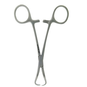 Pinzas para toallas Backhaus de 3.5 pulgadas con punta puntiaguda y ligera curvatura hacia el extremo de las puntas de la mandíbula, de acero inoxidable de grado médico. - Product Image 5