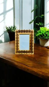 Top Selling Custom Design Resin Wood <b>Photo</b> <b>Frame</b> High Quality Logo Gift Box Features <b>Rustic</b> Creative Vintage Modern Styles - Product Image 2