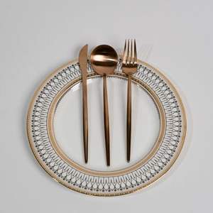 Juego de Cubiertos de Satén Dorado Premium al por Mayor, Vajilla para Bodas y Restaurantes - Product Image 5