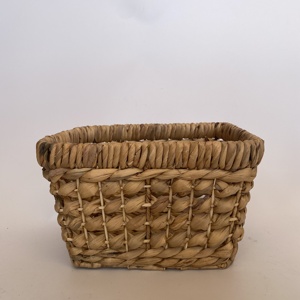 ตะกร้าใส่ของทรงสี่เหลี่ยมใส่น้ำผักตบชวาโมเดลพื้นฐานสำหรับบ้านและสวนอุปกรณ์เสริมสำหรับผลไม้และเครื่องครัว - Product Image 6