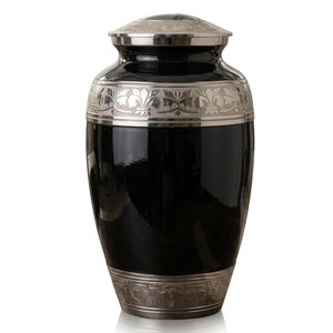 Urnes funéraires pour adultes en laiton fini vert clair avec bandes de gravure personnalisables en argent pour cendres humaines - Product Image 4