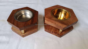 Ensemble de brûleur d'encens Bakhoor en bois élégant avec porte-parfum arabe traditionnel et Mubkhar de Falak World Export - Product Image 4