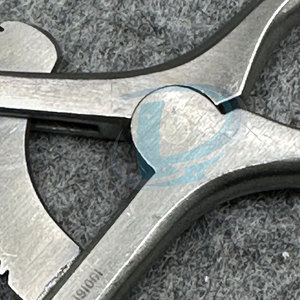 Meilleure Qualité Certifiée CE Classe I Rétracteurs Lombaires Profonds Réutilisables en Acier Inoxydable 19cm Instruments Chirurgicaux Manuels - Product Image 5