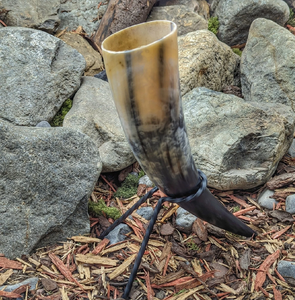 Buffalo Viking Drinking Horn <b>Top</b> Trending Metal <b>Stand</b> Rustic Home Decoration Durable Viking Style Drinking Horn - Product Image 1