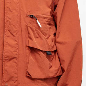 Parka coupe-vent pour homme, sur mesure, OEM, haute qualité, nylon, 4 poches avant, fermeture éclair, capuche avec rabat pare-vent. - Product Image 6