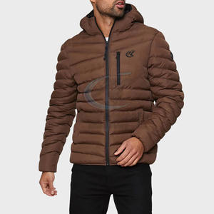 Disponible en Stock, Nueva Llegada 2026, Chaquetas Acolchadas con Capucha y Logotipo Frontal, Ropa de Invierno de Alta Calidad - Product Image 5
