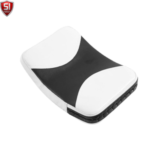 เป้าซ้อมมวย SUMROOS INDUSTRY หนัง PU สีดำขาว ดีไซน์สบายสำหรับการฝึกซ้อม - Product Image 1