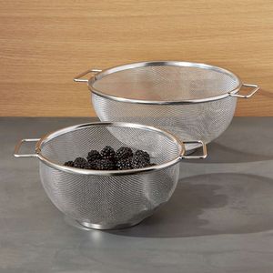 Round Stainless Steel <b>Colander</b> For Food Preparation With Durable Build And Smooth Polished Kitchen Finish - Product Image 1