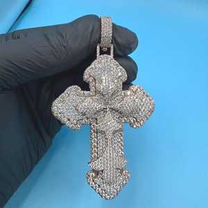 Colgante de Cruz de Moissanita Iced Out, Colgante de Plata 925, Colgante Bust Down Estilo Rapper Hip Hop, Joyería Religiosa, Colgante de Fe Cristiana - Product Image 5