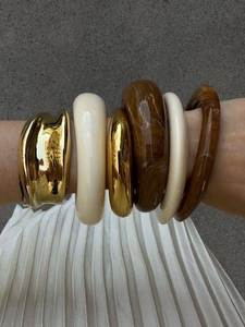 Cream Beige <b>Resin</b> Bangle Bracelet Women Wide Chunky Smooth Wrist Cuff Fashion Jewelry Handcrafted Acrylic Arm <b>Ring</b> - Product Image 4