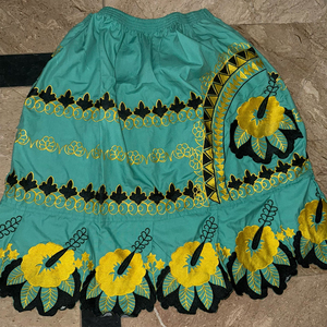 Nouvelle jupe polynésienne imprimée respirante, longueur genou, personnalisée, de haute qualité, pour femmes, style îles du Pacifique, 100% polyester - Product Image 6
