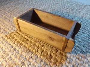 Caja de Almacenamiento Decorativa de Madera de Mango, Moldeada a Mano, para Mesa, Organizador Artesanal para el Hogar y la Cocina, Regalo con Temática de Amor - Product Image 5