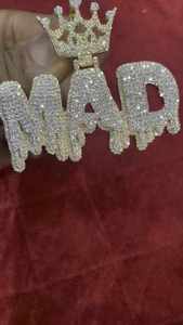 Pendentif Lettre MAD Couronne en Argent Sterling 925 Moissanite Micro-Pavé Style Hip Hop Unisexe Bijou de Fête - Product Image 3