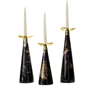 Portavelas de Cuerno de Lujo Hecho a Mano, Estilo Animal, Artículo Coleccionable para Decoración del Hogar y Uso en Exteriores - Product Image 1