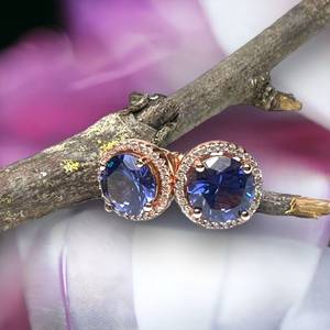Boucles d'oreilles vintage en Tanzanite avec halo, fabriquées à la main en argent sterling 925 plaqué or rose 14 carats, vermeil, cadeau de mariage et pierre de naissance de décembre - Product Image 4