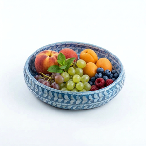 Assiette creuse ronde artisanale en nacre, mosaïque bleue, style bohème, durable, décorative, par Viet Green Craft - Product Image 4