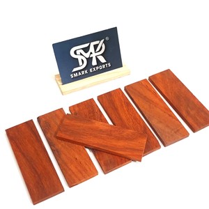 Plaquettes de manche de couteau en bois de sang premium, ébauches en bois dur exotique, matériau de manche personnalisé pour la fabrication de couteaux professionnels - Product Image 1