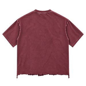 เสื้อยืดครอปสีเบอร์กันดี แขนสั้น คอกลม ชายเสื้อแบบดิบ สไตล์ลำลอง สตรีทแวร์  พร้อมโลโก้ Black Hill Sports ดีไซน์ทันสมัย - Product Image 4