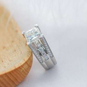 Bague en argent sterling 925 avec diamant moissanite taille princesse 4 carats, bijoux de mode personnalisés pour fiançailles, mariage, anniversaire - Product Image 6