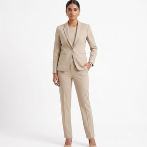 Tela de sarga tejida 100% poliéster de secado rápido y resistente a las arrugas, 130GSM, para trajes y blazers de mujer, marca Cloth Zones Brisben - Product Image 1