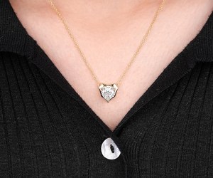 Collier pendentif solitaire en diamant de laboratoire taille cœur, serti à griffes, en or massif 10K plaqué rhodium, luxe pour usage quotidien - Product Image 6