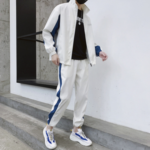 Ensemble de vêtements de sport exclusif pour homme Insignia, tissu ultra raffiné, veste isolante, pantalon, vêtements d'entraînement, entreprise d'exportation - Product Image 4