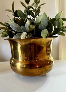 Durable Eco-Friendly Gold Metal Hammered Modern Customized Flower <b>Pot</b> Planter Vase Plant <b>Stand</b> ILAHI's ICOMP-13312 1kg Indoor - Product Image 6