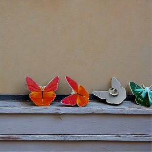 เข็มกลัดโลหะรูปผีเสื้อพิมพ์ลายเองได้ - Product Image 2