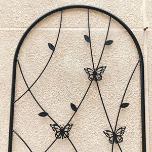 Set di 4 tralicci da giardino in metallo per esterni, 180 cm x 50 cm, antiruggine, supporto per piante rampicanti, per fiori e farfalle - Nero - Product Image 5