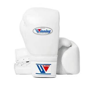 Set de Boxeo Personalizable para Entrenamiento de Artes Marciales y Fitness, Incluye Guantes de Cuero con Cordones para Dedos Completos y Muñequeras de Secado Rápido - Product Image 3