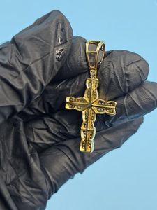 Colgante de cruz de moissanita, colgante HipHop, regalos Bapistam, colgante de plata 925, colgante de fe religiosa, colgante de moda para rapero, para hombre - Product Image 3