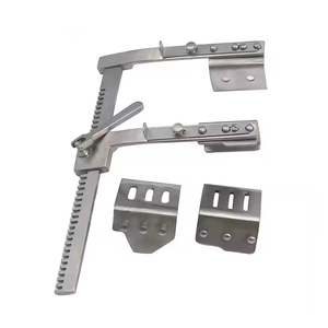 Écarteurs chirurgicaux et écarteurs tissulaires – Ensemble pour chirurgie orthopédique et générale – Instruments médicaux manuels réutilisables en acier inoxydable – Certifiés CE - Product Image 1