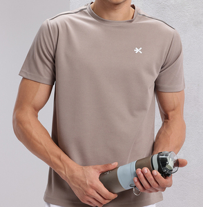 T-shirt sportif à manches courtes pour homme, coupe ajustée, séchage rapide, couleur unie, col rond, tricoté en polyester, pour les activités sportives - Product Image 6