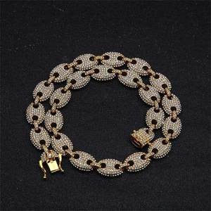 Chaîne Statement Moissanite Cuban Link plaquée or 18 carats pour femme, collier tendance style Hip Hop Iced Out - Product Image 1