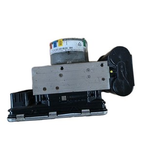 Compresseur de suspension pneumatique d'occasion A2233200804 compatible avec Mercedes-Benz W223 EQE par Mercedes-Benz - Product Image 5