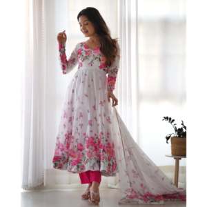 ชุดเดรส Anarkali สวยงามสำหรับงานปาร์ตี้ ไซส์ XS ผ้าโพลีเอสเตอร์ พร้อมกางเกงและผ้าคลุมไหล่ - Product Image 2